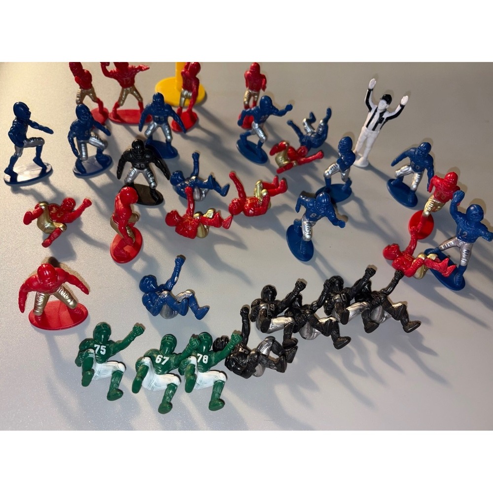 Kaskey Kids Football Guys - Red Blue Black Green Goal - Large Lot Of 34